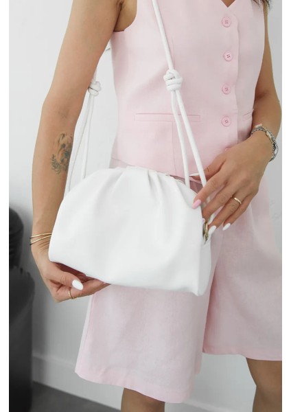 Dıvo Beyaz El ve Omuz Çantası fırsatları