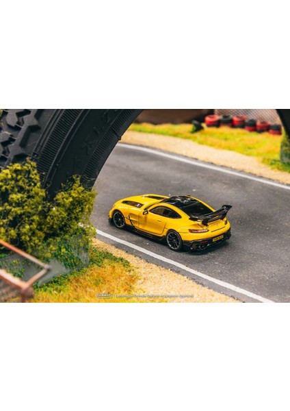 Works 1/64 Mercedes-Benz Amg Gt Black Series - SHMEE150 fırsatları