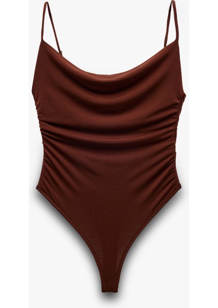 Degaje Yaka Slim Fit Drapeli Askılı Çıtçıtlı Body