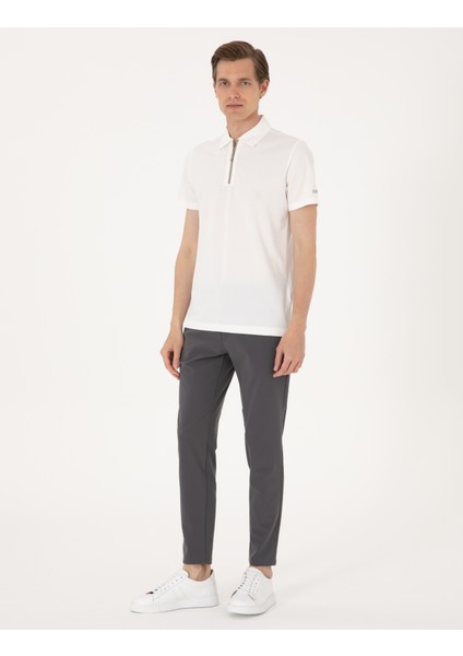 Erkek Ekru Slim Fit Tişört 50302623-VR019 fırsatları