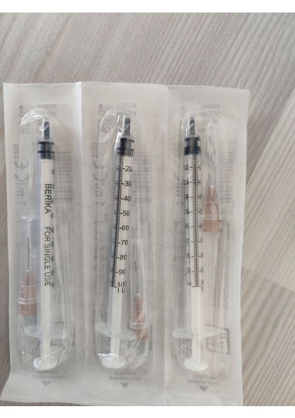 Steril Tek Kullanımlık 1 cc Insülin Şırıngası, 100'lü Paket