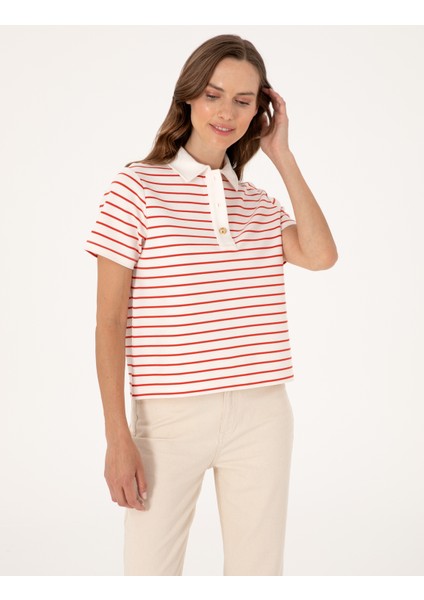 Kadın Kırmızı Regular Fit Tişört 50306322-VR030 modelleri