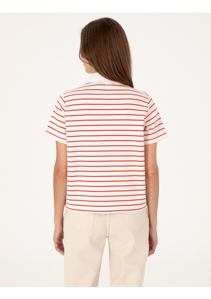 Kadın Kırmızı Regular Fit Tişört 50306322-VR030 indirimleri