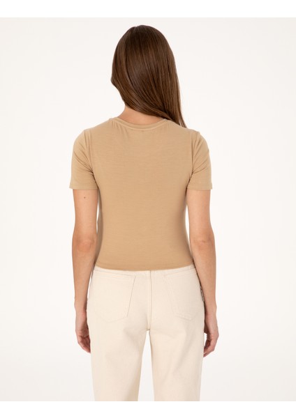 Kadın Kum Regular Fit Tişört 50306945-VR085 indirimleri