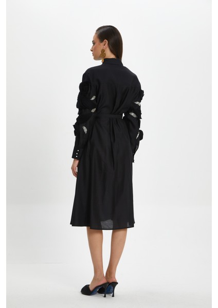 Kolları Işleme Detaylı Kadın Midi Elbise - Modern ve Şık - Günlük ve Özel Günler Için Ideal Elbise