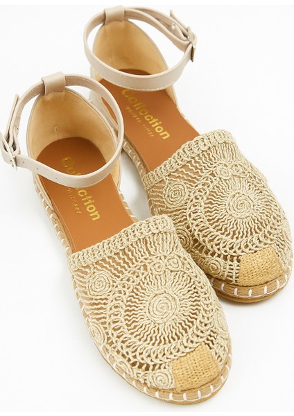 El Işçiliği Şıklığı: Yazın Vazgeçilmezi Hasır Espadril Sandalet modelleri