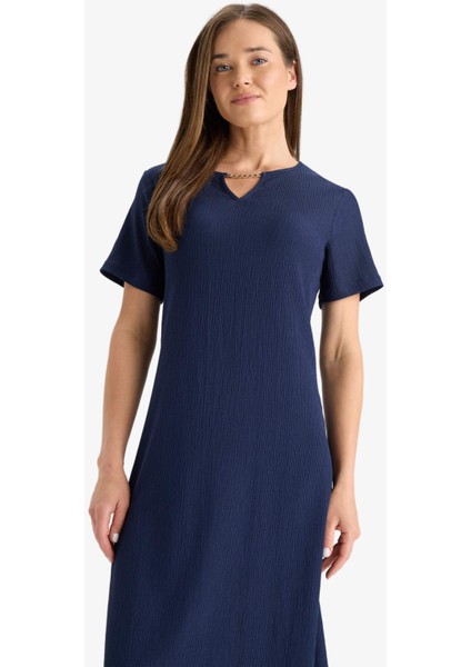 Regular Fit Apaş Yaka Basic Düz Bürümcük Kısa Kollu Midi Yazlık ELBISE D3834AX25SM
