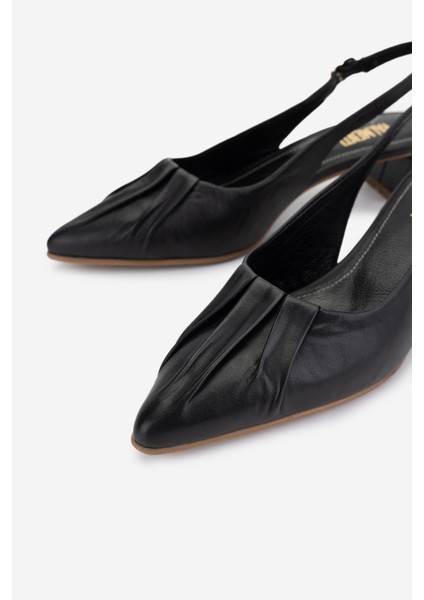 Kadın Siyah Topuklu Ayakkabı 858 560201 Bn Ayk Y25 Sıyah Nappa modelleri