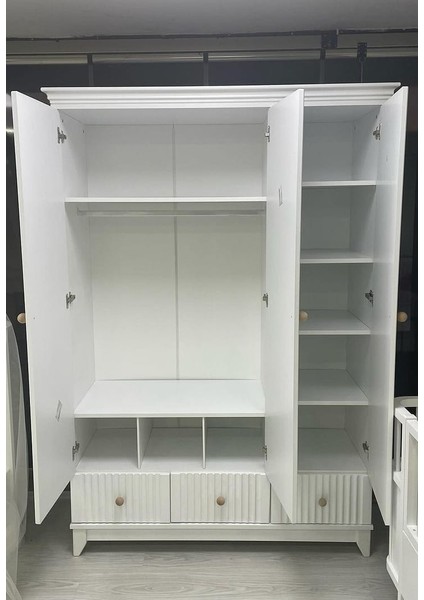Soho %100 Mdf 3 Kapılı Bebek&çocuk Gardırop fırsatları