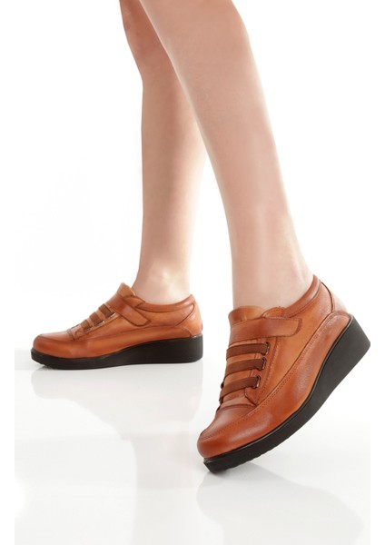 Caap Taba Renk Hakiki Deri Anatomik Cırt Cırtlı Hafif Rahat Genç Anne Ayakkabısı