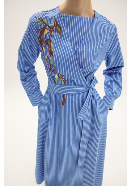 Abrienda Nakışlı Çizgili Elbise Mavi indirimleri