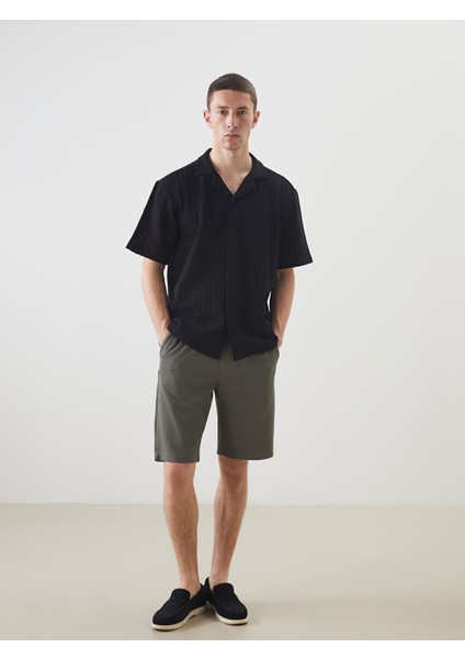 Yeni Sezon Slim Fit Erkek Sort - S56583Z8