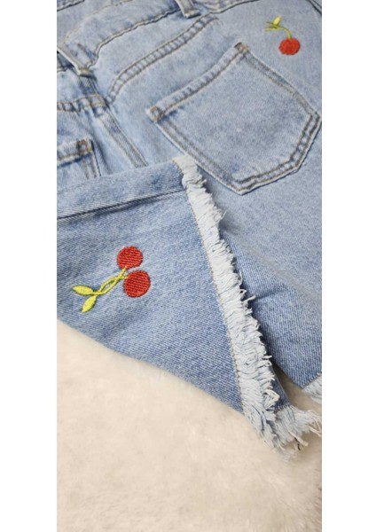 Vişne Işlemeli Ceketli Şortlu 2 Li Kot Takim. Açik Mavi. 3-10 Yaş fırsatları