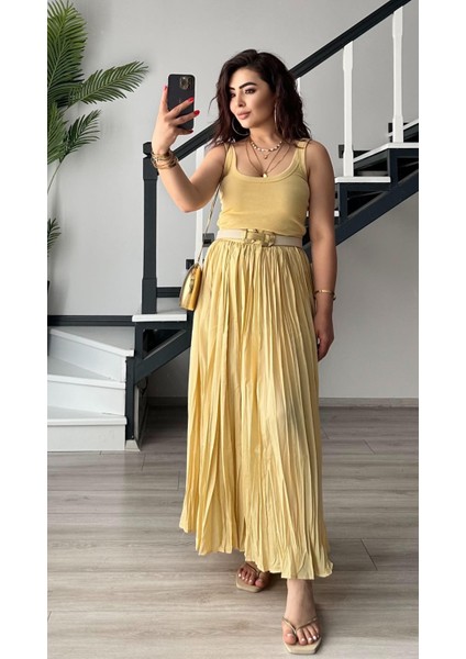 Sarı Yoğun Piliseli Etek