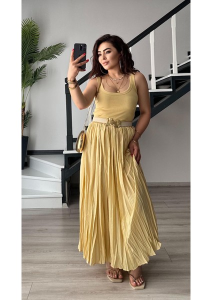 Sarı Yoğun Piliseli Etek fırsatları