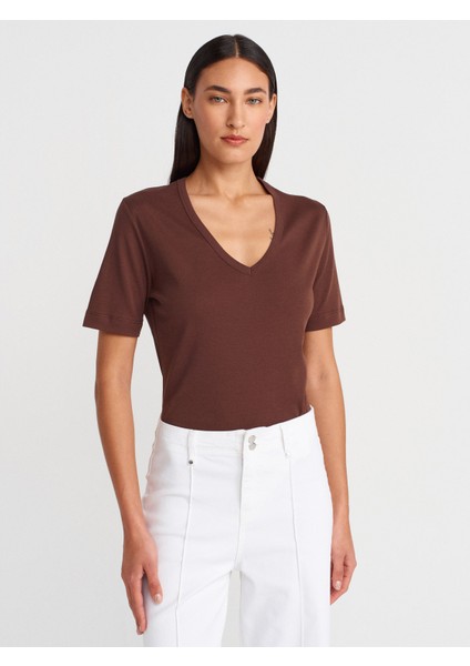 31840 V Yaka Kısa Kollu T-Shirt-Açık Kahve