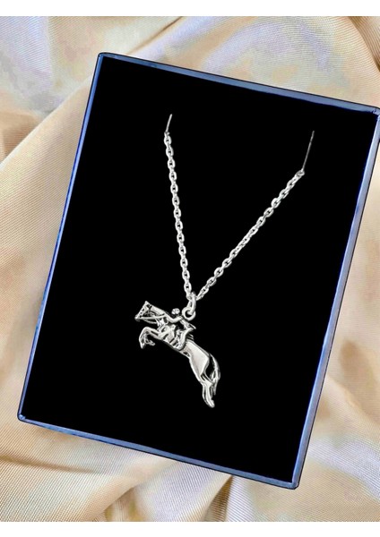 At Binicilere Özel Parlak Tasarım 925 Ayar Gümüş Kolye fırsatları