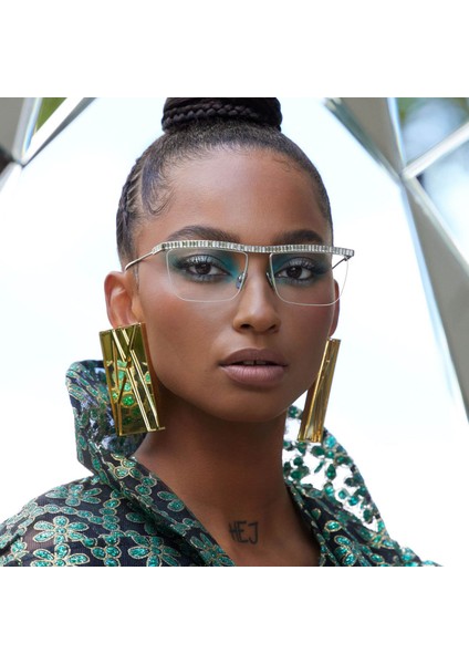 Anna Karın Karlsson Sheıka Bayan Gözlük modelleri