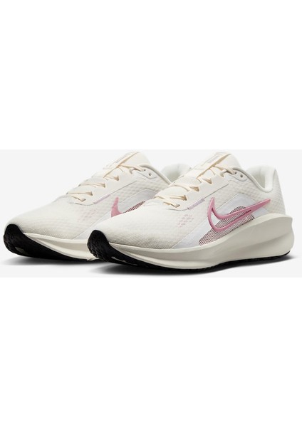 Downshifter 13 FD6476-004 Krem Kadın Spor Ayakkabı modelleri