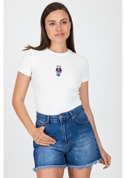 Beyaz Ayıcık Nakış Işlemeli Crop Tişört 9203M