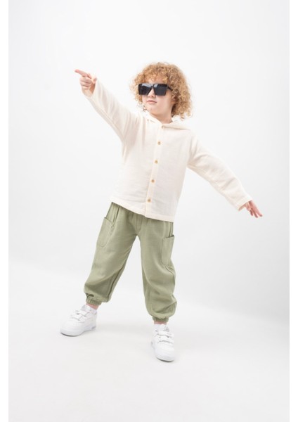 Kapüşonlu Gömlekli ve Yandan Cepli Pantolonlu Müslin Takım