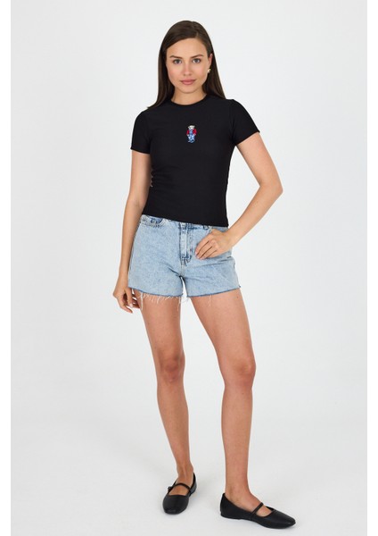 Siyah Ayıcık Nakış Işlemeli Crop Tişört 9203M modelleri