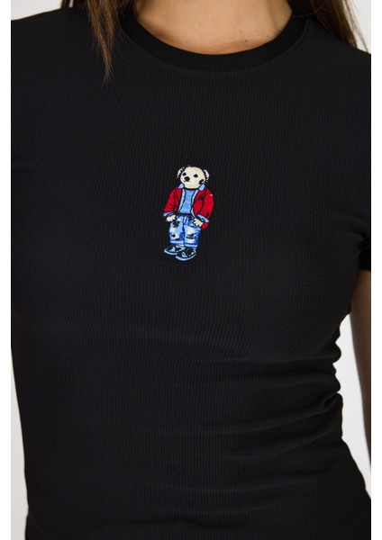 Siyah Ayıcık Nakış Işlemeli Crop Tişört 9203M fırsatları