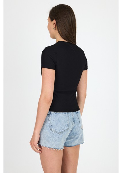 Siyah Ayıcık Nakış Işlemeli Crop Tişört 9203M indirimleri