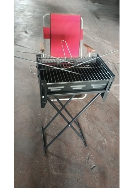 Emaye Katlanır Piknik Mangal Ayaklı 6 Şiş Hediyeli