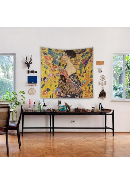 Lady With A Fan Duvar Örtüsü - 135 cm x 135 cm