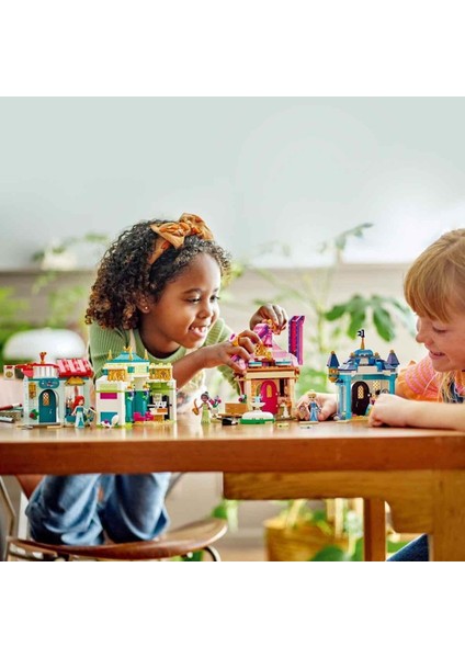 ǀ Disney Princess: Disney Prensesi Pazar Macerası 43246-6 Yaş ve Üzeri (817 Parça)