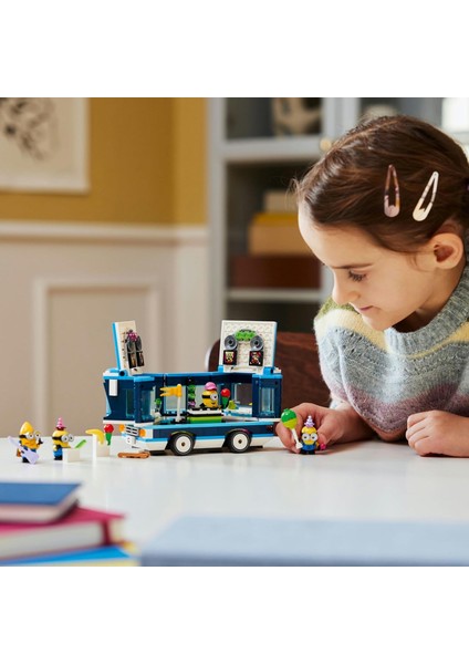 Despicable Me 4 Minyonların Parti Otobüsü 75581 7 Yaş ve ÜZERI(379 Parça)