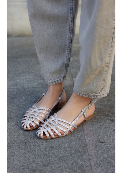 Sandra Gümüş Hakiki Deri Kadın Sandalet indirimleri