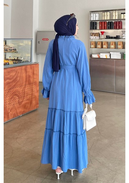 Yaka ve Ön Fırfır Detaylı Elbise Mavi