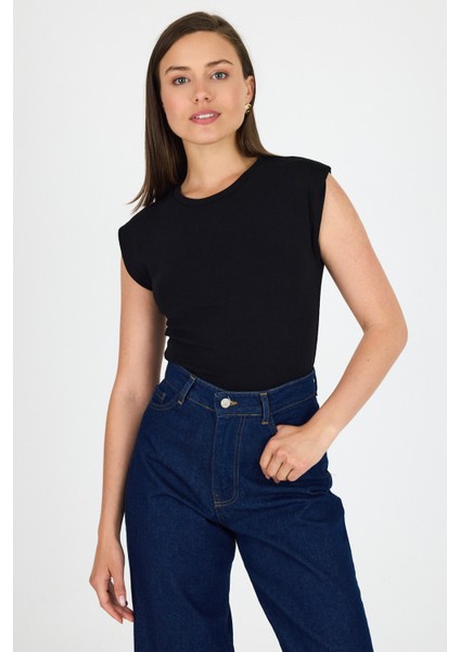 Siyah Bisiklet Yaka Pamuklu Slim Fit Tişört 3050