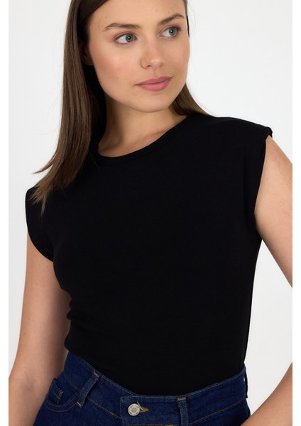 Siyah Bisiklet Yaka Pamuklu Slim Fit Tişört 3050 fırsatları