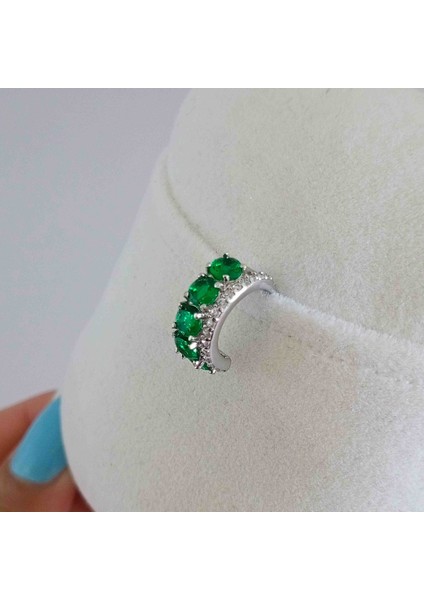 Pirinç Silver Yeşil Zirkon Taşlı Kıkırdak Küpe fırsatları