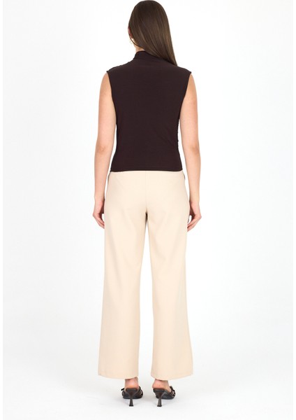 Acı Kahve Kolsuz Büzgülü Sandy Bluz 2430 indirimleri