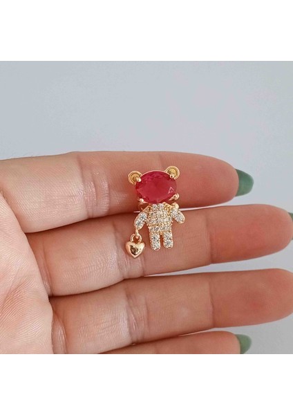 Pirinç Gold Tekli Fuşya Zirkon Taşlı Ayıcıklı Kıkırdak Küpe modelleri