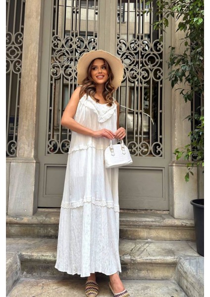 Kadın Yazlık Gofre Kumaş Elbise – Ekru (Kırık Beyaz), Ayarlanabilir Askılı, Fistolu, Astarlı, Oversize Model – 6009
