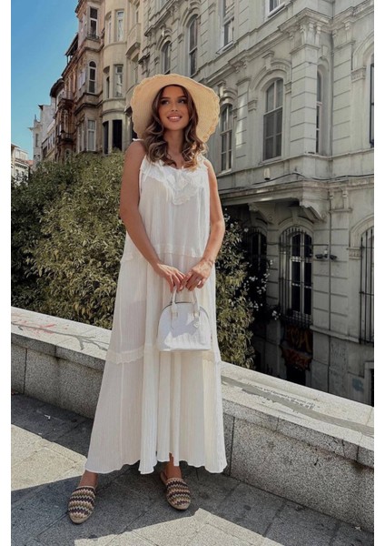 Kadın Yazlık Gofre Kumaş Elbise – Ekru (Kırık Beyaz), Ayarlanabilir Askılı, Fistolu, Astarlı, Oversize Model – 6009