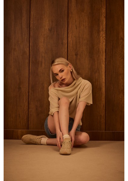 Bej Deri Süet Kadın Spor Ayakkabı modelleri