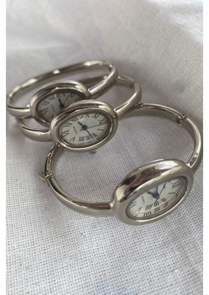 Car Silver Baignoire Kelepçe Kadın Kol Saati fiyatları