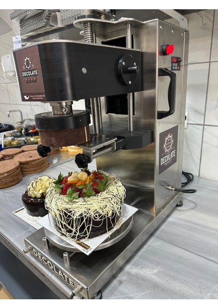 Otomatik Çikolata Dekor Makinesı Saçak-Bukle Dekor Makinesi DCM-130