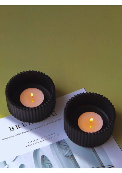 Çizgili Siyah Tealight Mumluk 2’li Set – Modern El Yapımı Dekoratif Mumluk