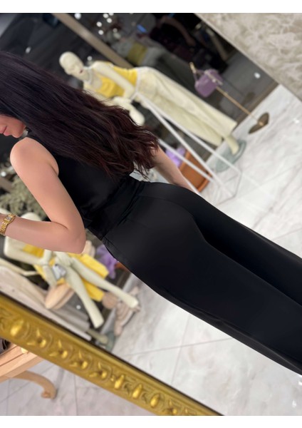 Aliya Gold Aksesuar Detaylı Tam Yüksek Bel Saten Pantolon Siyah modelleri