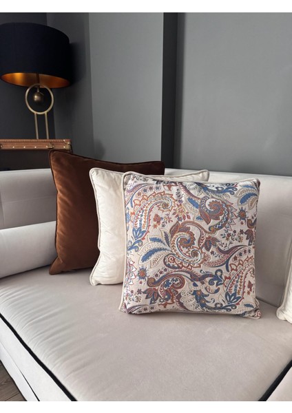 Şal Desenli Kırlent Kılıfı Ekru