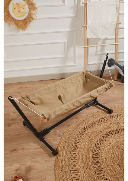 Standlı Ahşap Bebek Hamak Beşik (Açık Kahve)
