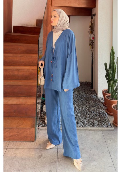 Önü Bağcıklı Bluz-Pantolonlu Ikili Tesettür Takım Mavi fiyatları
