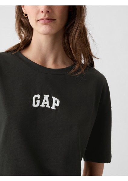 Kadın Siyah Arch Gap Logo T-Shirt modelleri